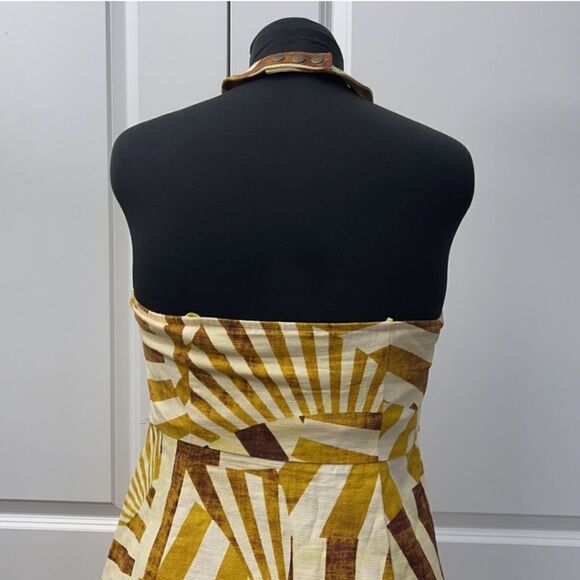 Jessica Simpson  - Picture 4 of 15